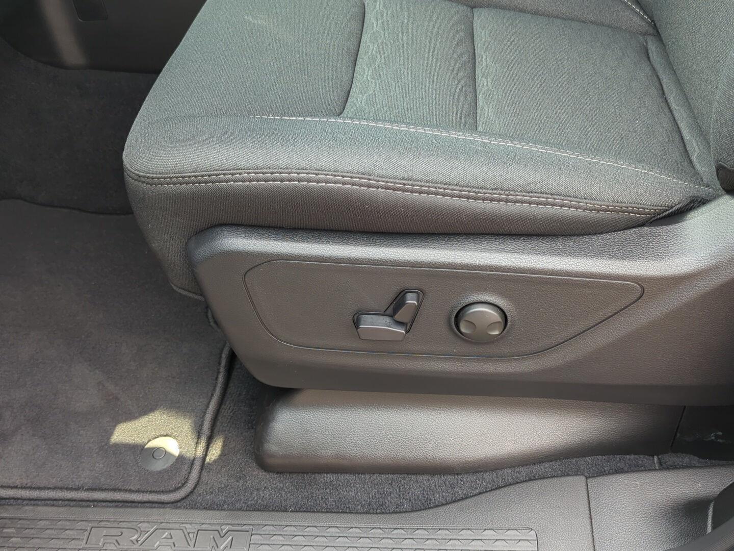 2026 RAM 1500 Big Horn/Lone Star - Photo 12
