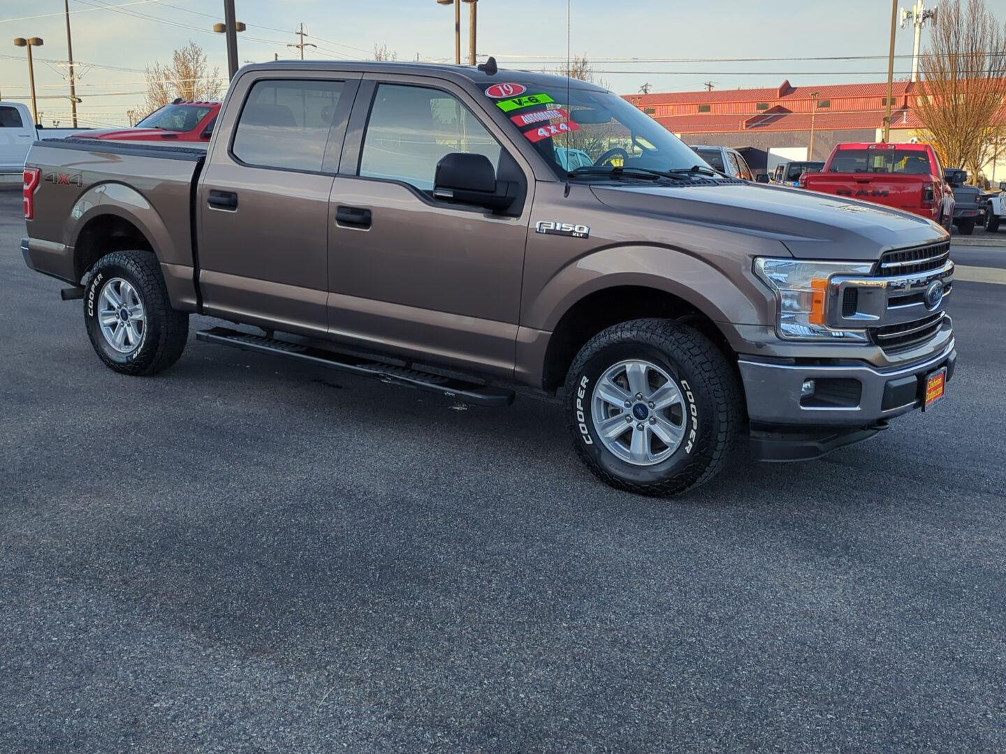2019 Ford F-150 XLT's photo