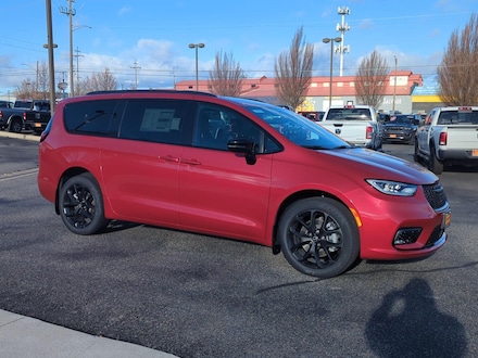 2026 Chrysler Pacifica SELECT AWD Passenger Van