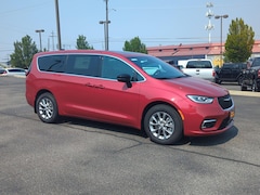 2026 Chrysler Pacifica SELECT AWD Passenger Van
