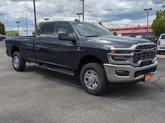 2025 Ram 3500 TRADESMAN CREW CAB 4X4 8' BOX Pickup