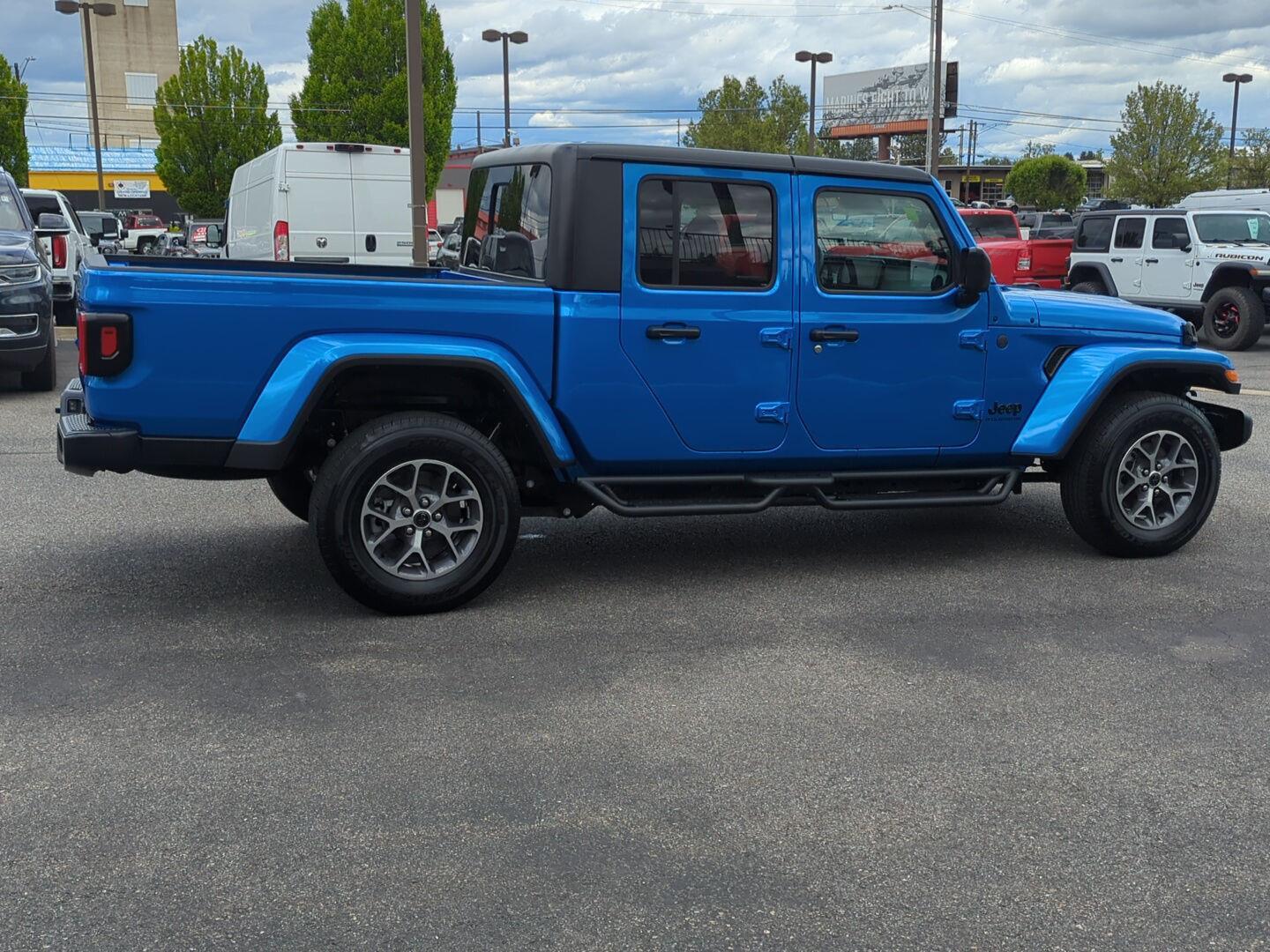 2024 Jeep Gladiator Sport S - Photo 6