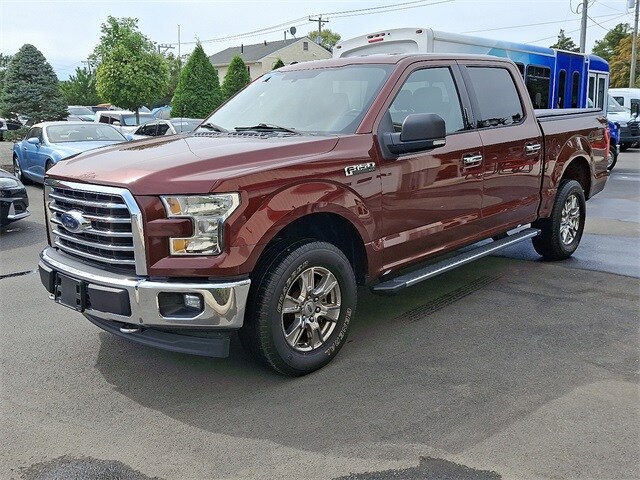 2017 Ford F-150 XLT photo 3