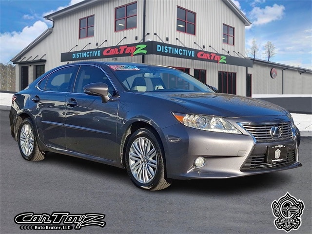 2013 Lexus ES 350's photo
