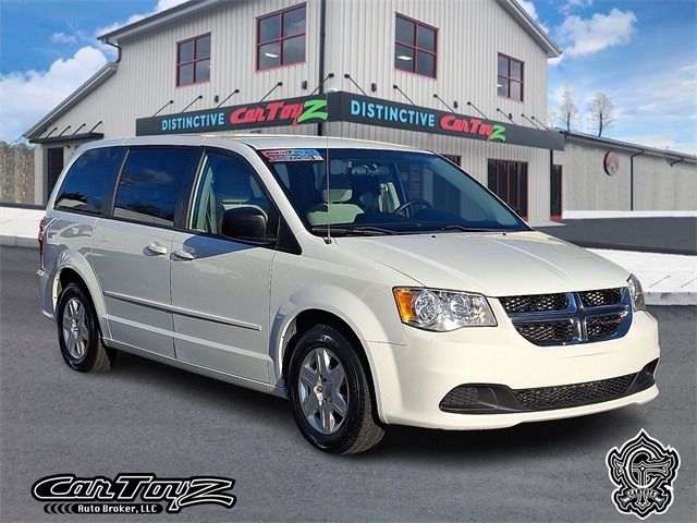 2013 Dodge Grand Caravan SE's photo