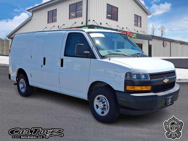 2021 Chevrolet Express 2500 Work Van HD's photo