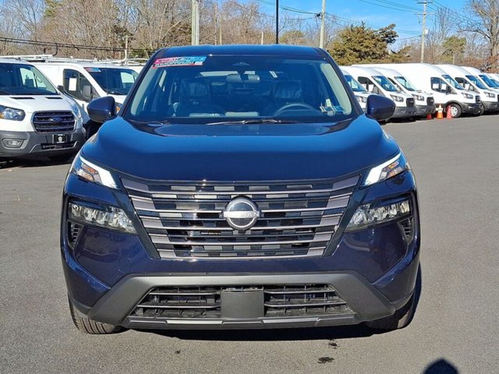 Used 2026 Nissan Rogue SV SUV