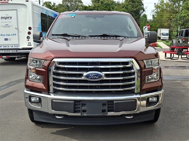 2017 Ford F-150 XLT photo 2
