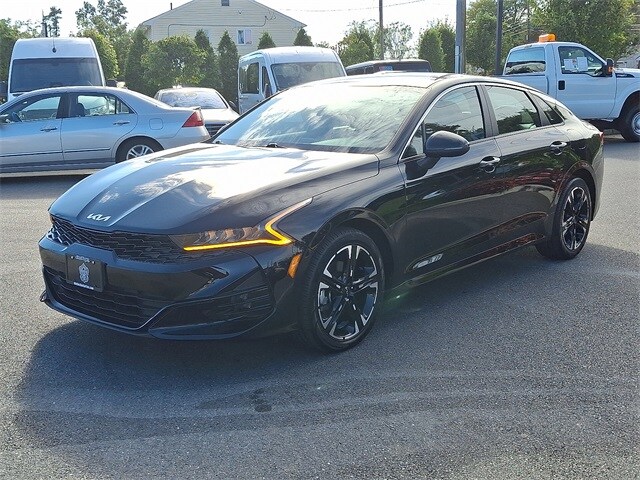 2023 Kia K5 GT-Line photo 3