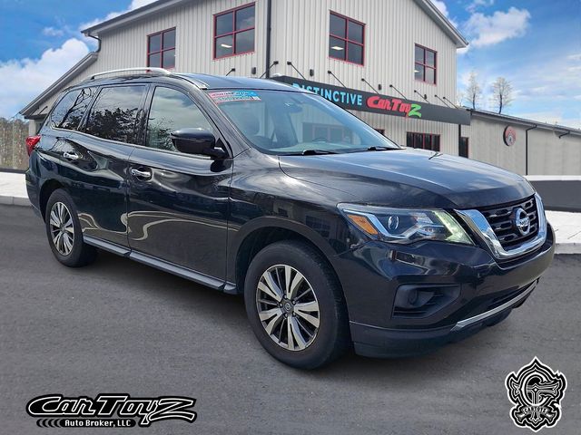 2020 Nissan Pathfinder S