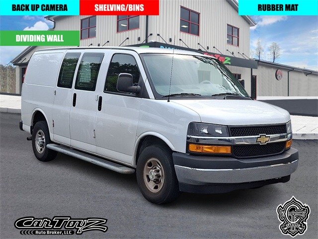 van♡ 2025 Toyota HIACE Luxury Edition - Luxury First Class Van 8