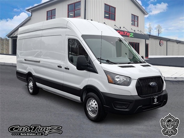 2022 Ford Transit Van Base's photo