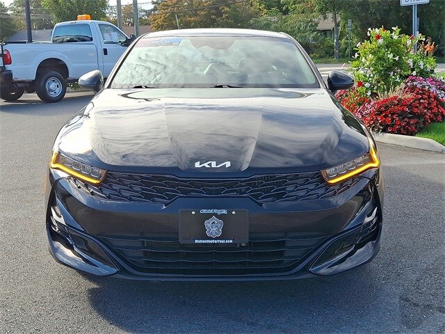 2023 Kia K5 GT-Line photo 2