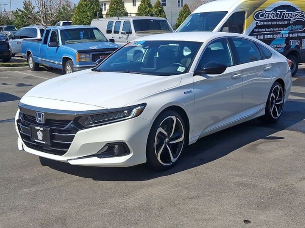 Used 2022 Honda Accord Hybrid SPORT β’ 1 OWNER β’ CLEAN CARFAX β’ 48K MILES β‘π₯ β½β‘ HYBRID MPG β’ SPORTY LOOK β’ DAILY DRIVER PERFECT Sedan