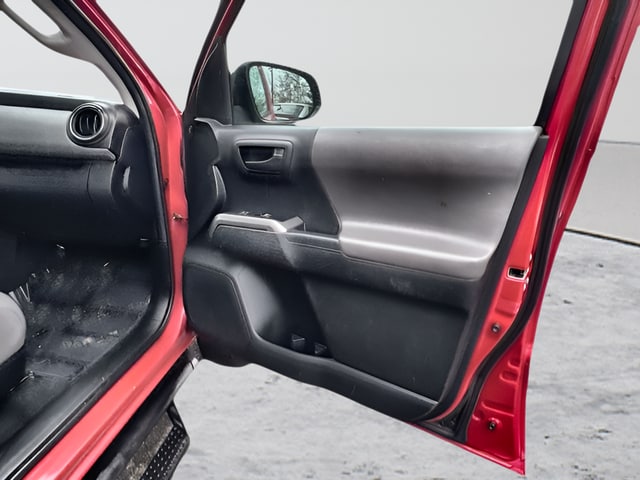 2023 Toyota Tacoma SR5 - Photo 26