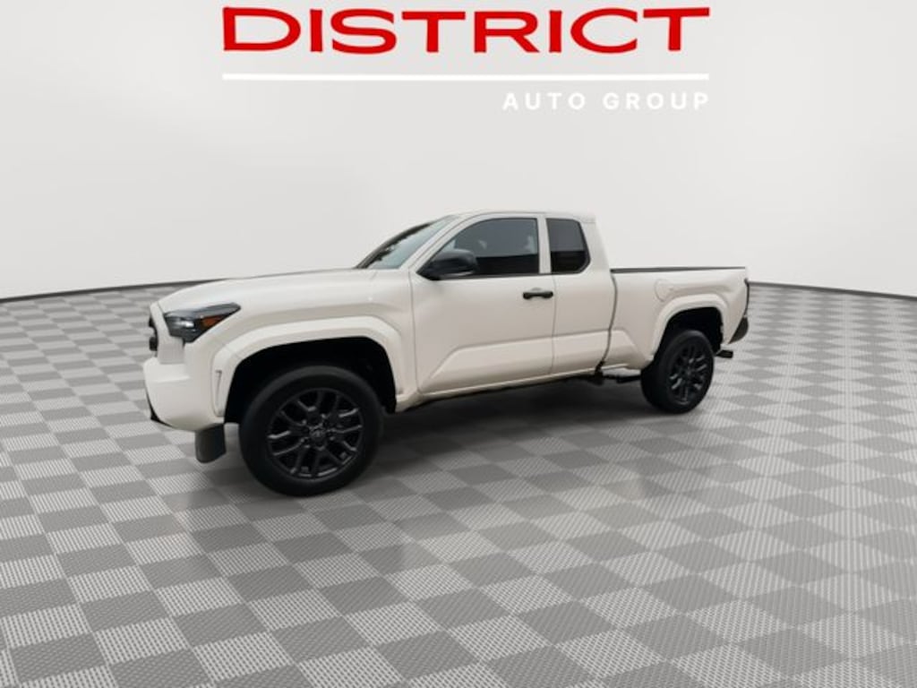 Used 2024 Toyota Tacoma SR Truck XtraCab