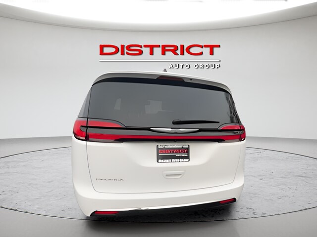 2023 Chrysler Pacifica Touring L - Photo 7