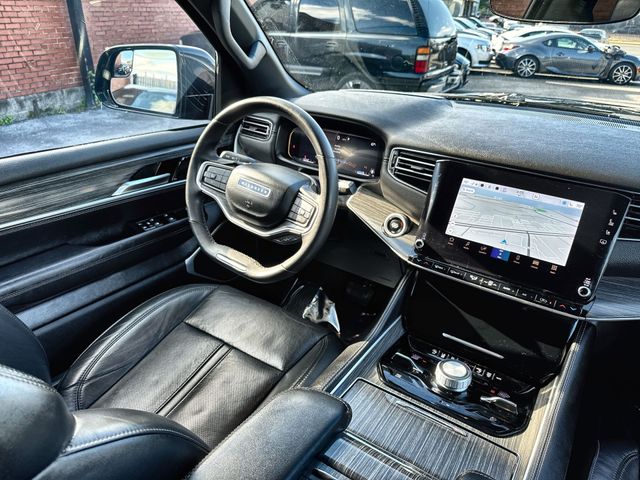 2023 Jeep Wagoneer Series III - Photo 30