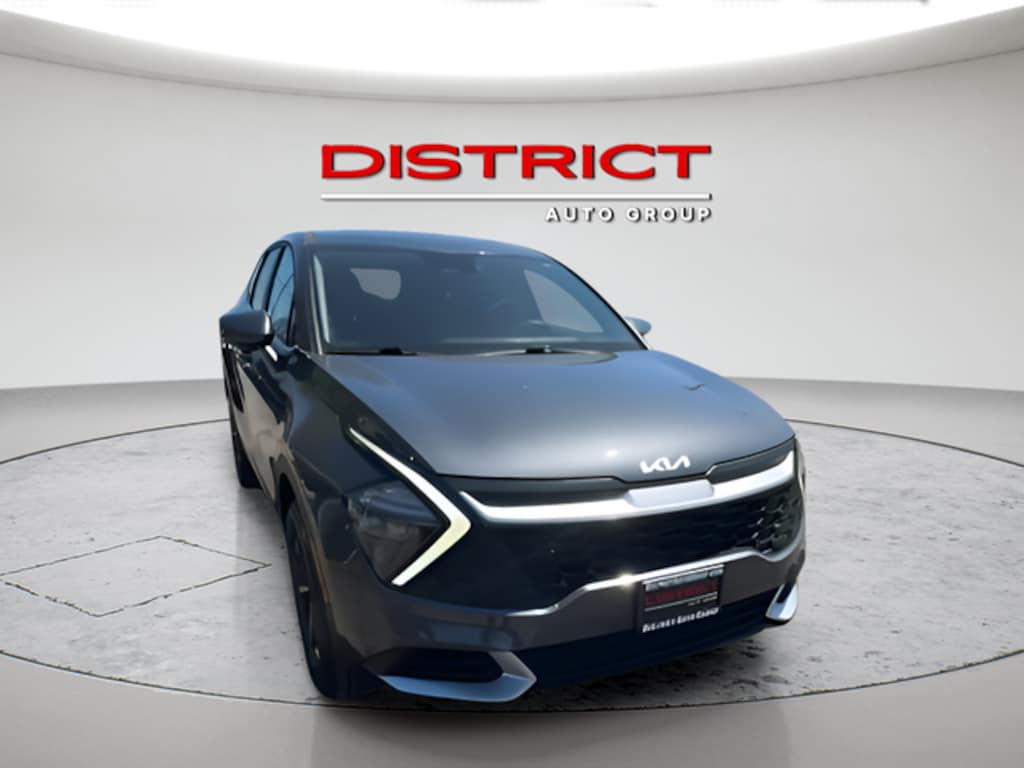 Used 2023 Kia Sportage Hybrid LX SUV