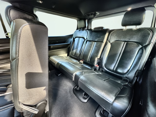 2023 Jeep Wagoneer Series III - Photo 25