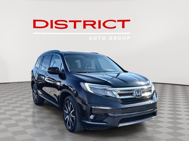 2022 Honda Pilot Touring 2WD's photo