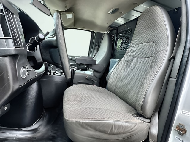 2014 GMC Savana Cargo Work Van - Photo 13