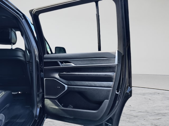 2023 Jeep Wagoneer Series III - Photo 29