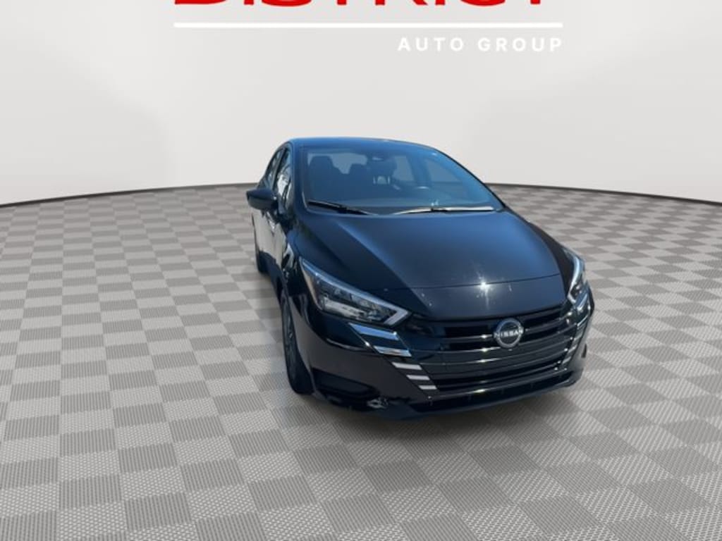 Used 2025 Nissan Versa 1.6 SV Sedan