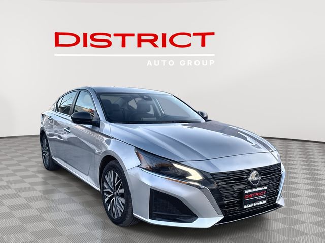 2024 Nissan Altima SV