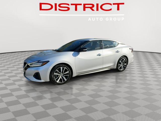2023 Nissan Maxima SV photo 4