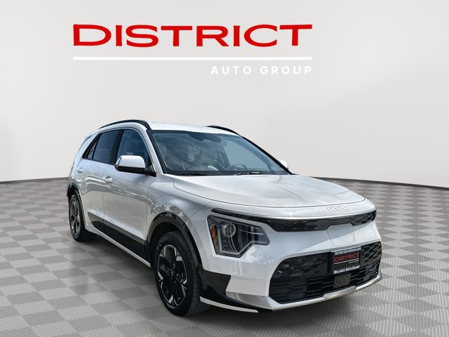 2023 Kia Niro Wind EV's photo