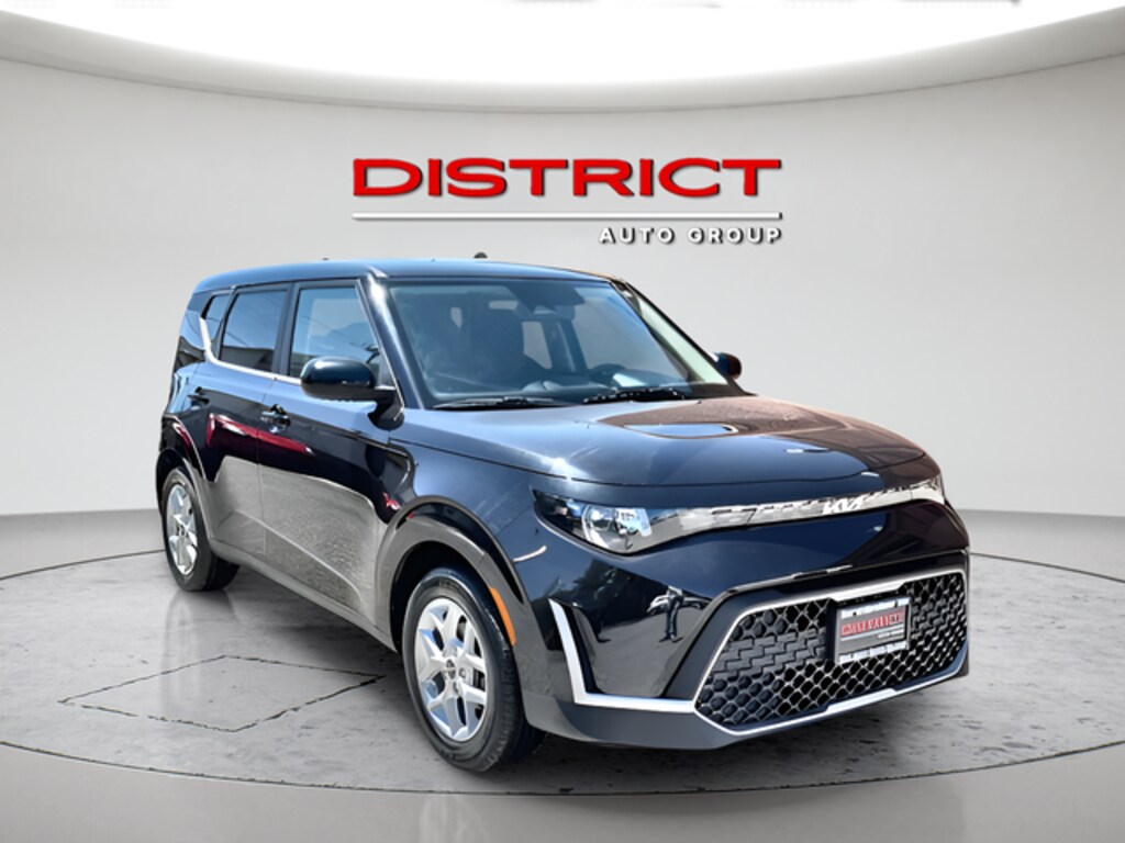 Used 2023 Kia Soul LX Hatchback