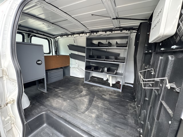 2014 GMC Savana Cargo Work Van - Photo 17