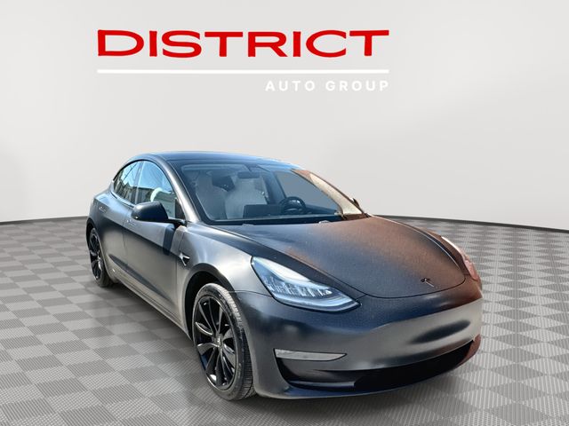 2018 Tesla Model 3 Long Range Dual Motor All-Wheel Drive's photo