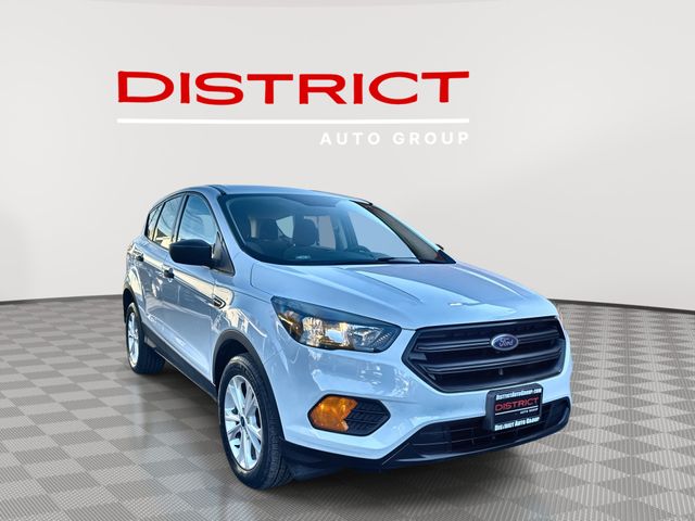 2019 Ford Escape S's photo