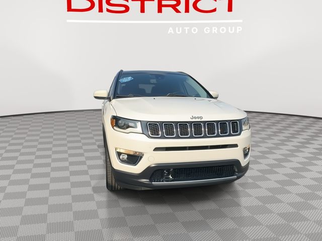2018 Jeep Compass Limited photo 2
