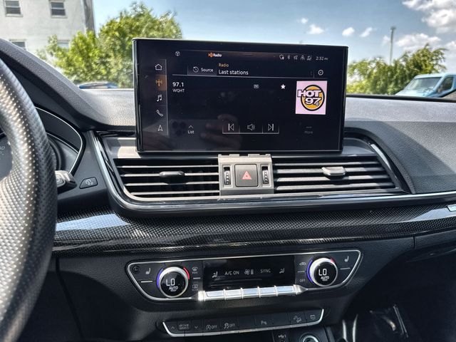 2022 Audi SQ5 Premium - Photo 12