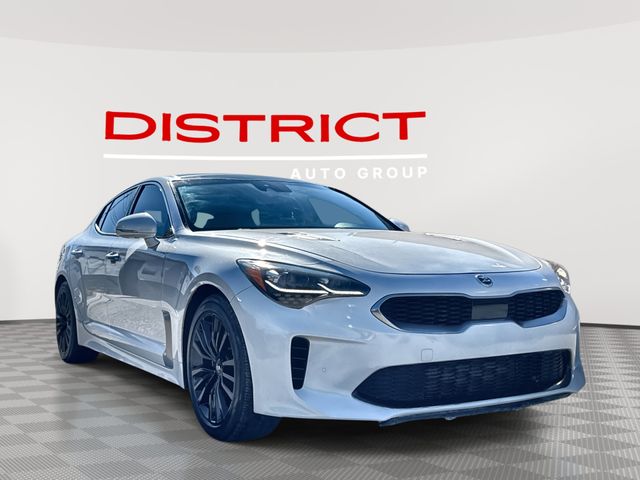 2019 Kia Stinger Premium's photo