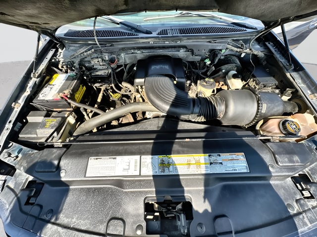 2001 Ford F-150 Lariat - Photo 16