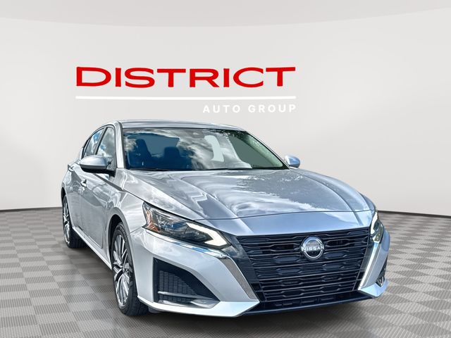 2023 Nissan Altima SV