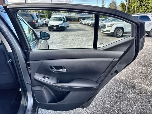 2022 Nissan Sentra SV - Photo 24