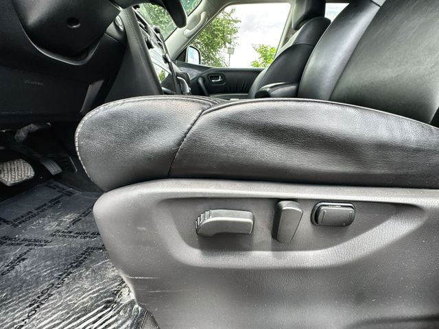 2022 Nissan Armada SV - Photo 13