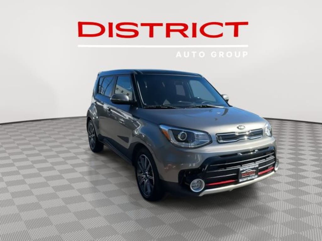 Used 2019 Kia Soul ! Hatchback