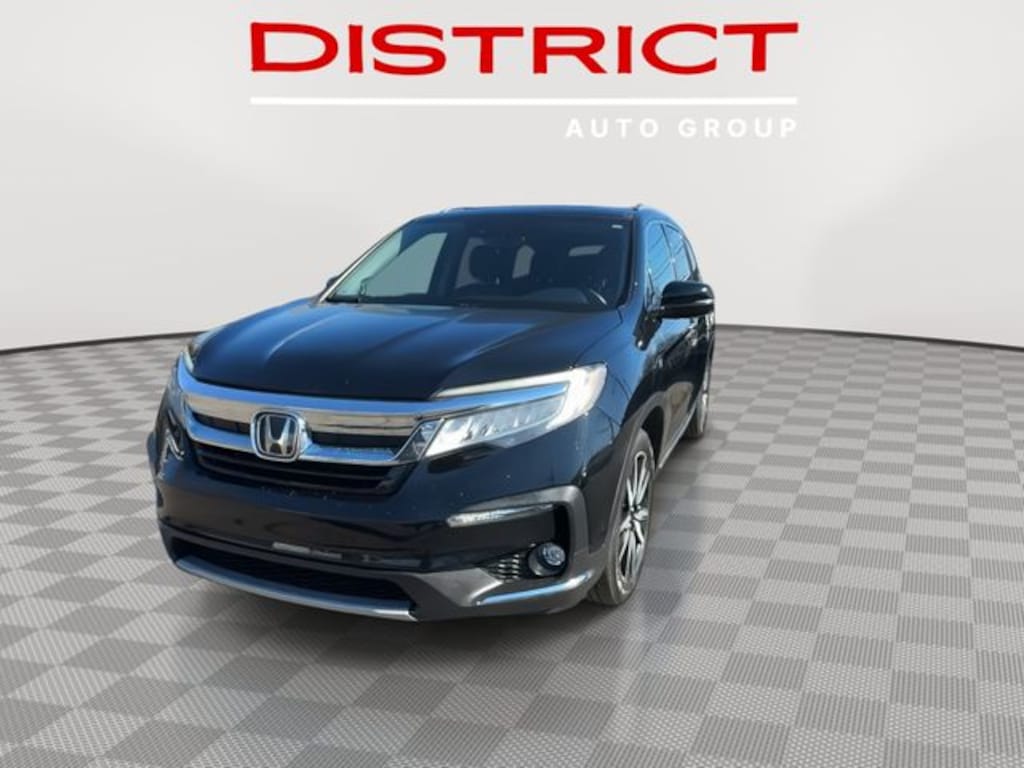 Used 2022 Honda Pilot Touring 8 Passenger SUV