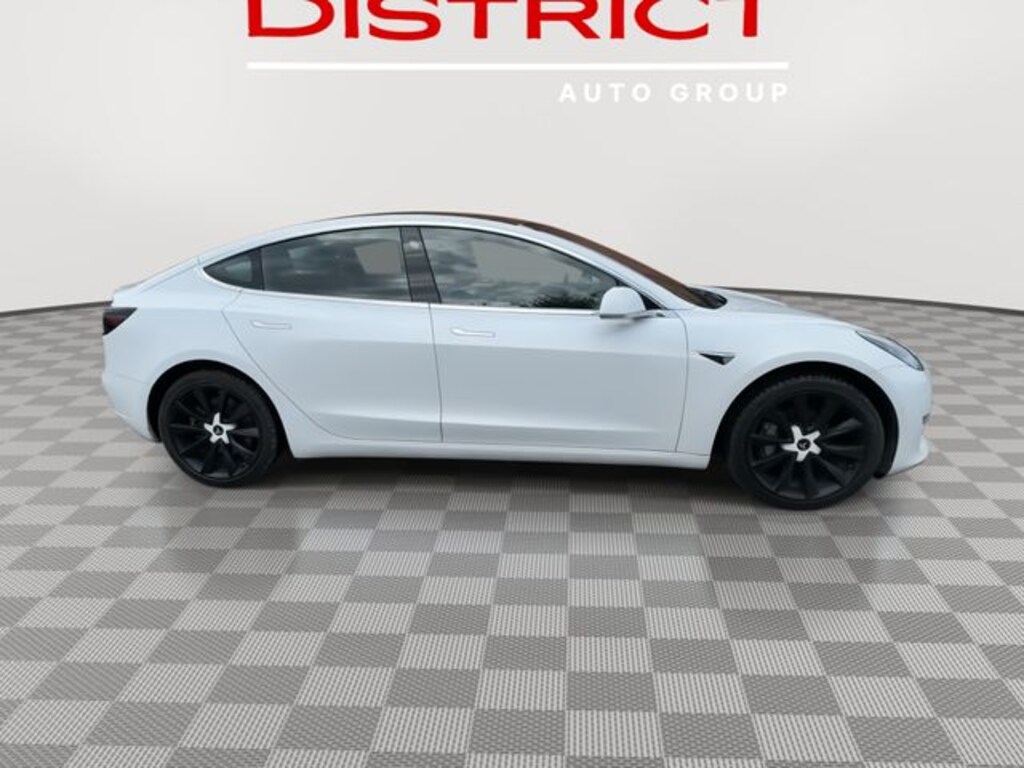 Used 2019 Tesla Model 3 Standard Range Plus Sedan