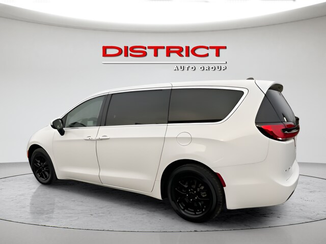 2023 Chrysler Pacifica Touring L - Photo 6