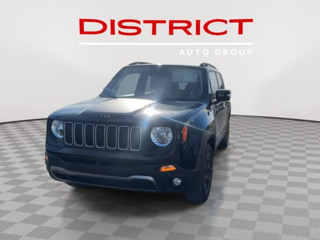Used 2023 Jeep Renegade Latitude SUV