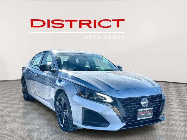 2024 Nissan Altima SR