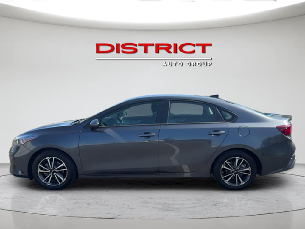 Used 2024 Kia Forte LXS Sedan