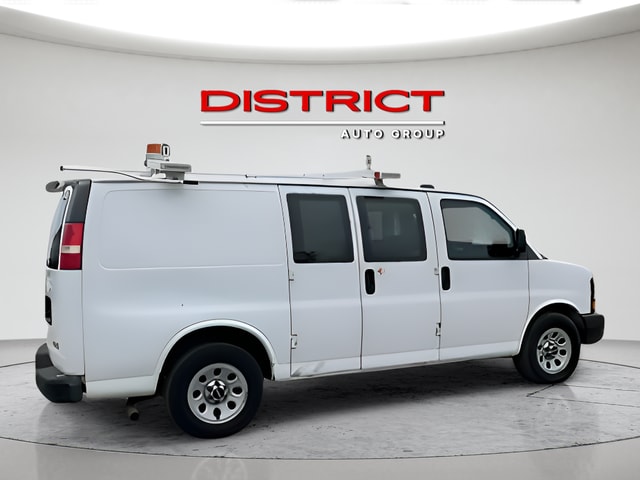 2014 GMC Savana Cargo Work Van - Photo 8